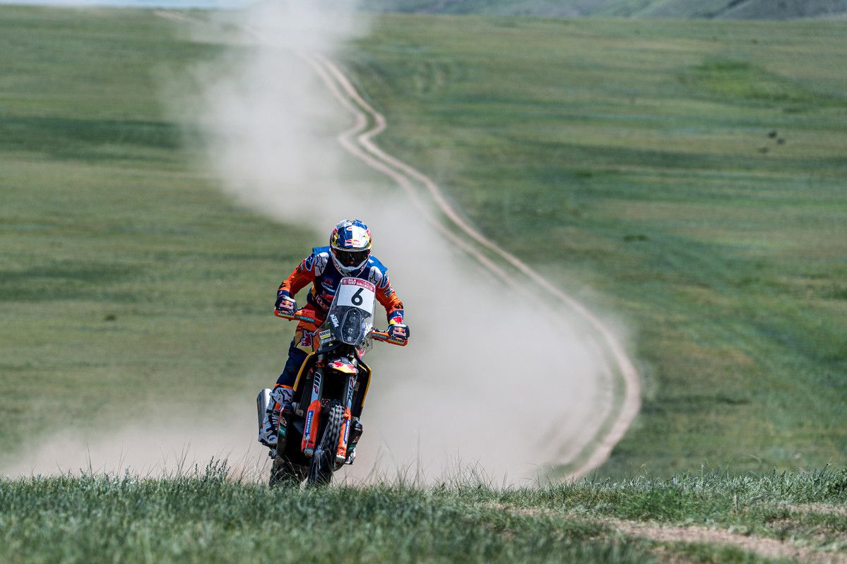 Sam Rally Sunderland charges to Silk Way Rally victory | MotoOnline.com