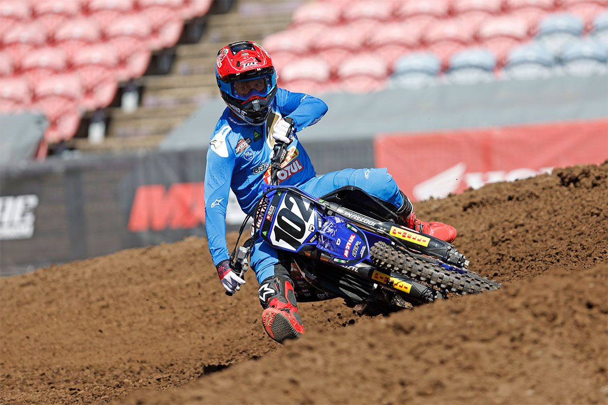 Moss and Todd lead the way in Newcastle AUSX qualifying | MotoOnline.com