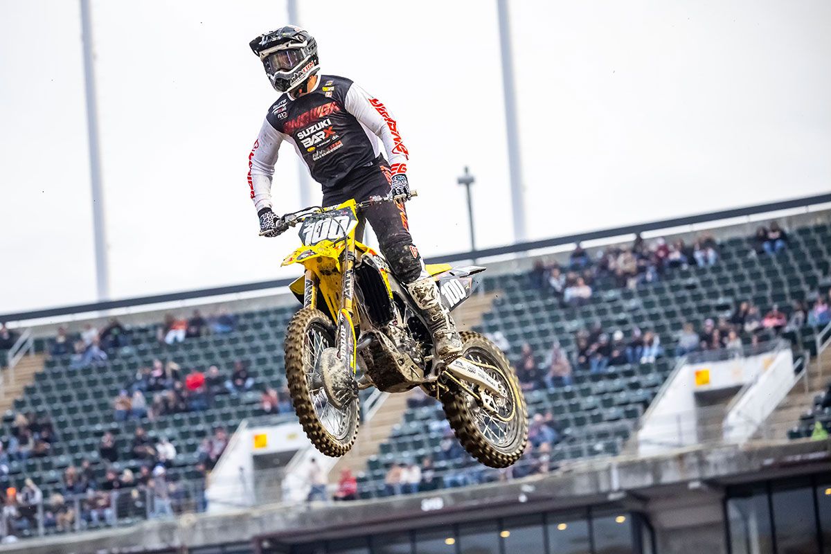 Promise displayed by Moss despite early exit in Oakland main ...