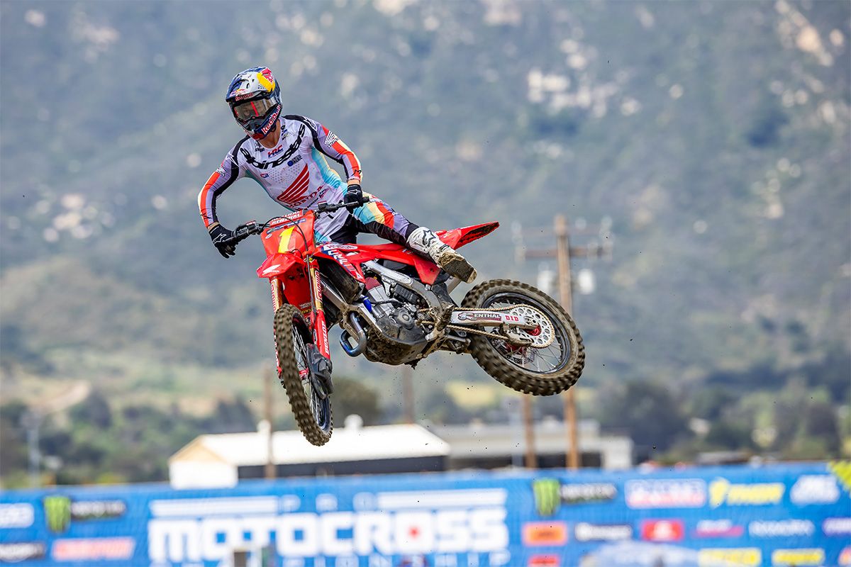 Debrief: 2024 Pro Motocross Rd1 Fox Raceway | MotoOnline.com