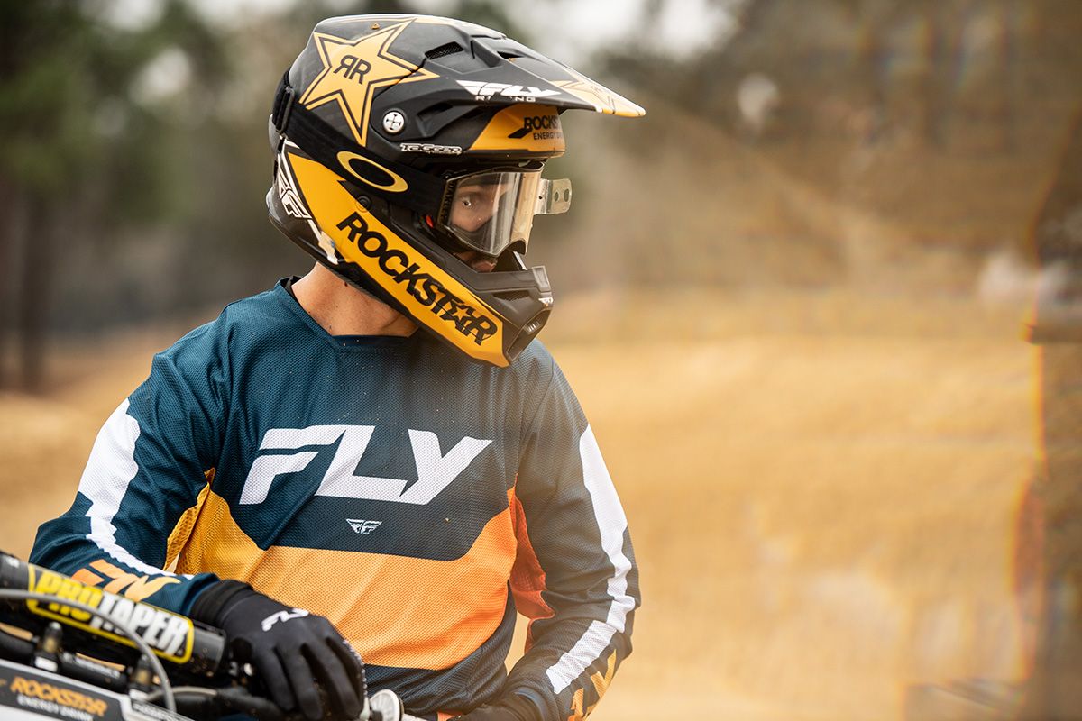 Mesh Design Racing Detailed: 2026.5 FLY Racing Kinetic Mesh racewear | MotoOnline.com