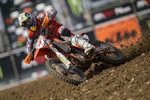 KTM signs Spanish talent to long-term contract