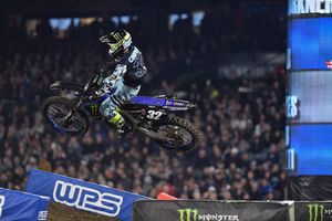 Monster Energy Star Yamaha comes out swinging with 1-2 finish at Anaheim