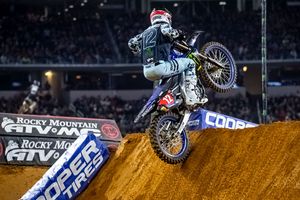 Early track position costs McElrath of winning chances