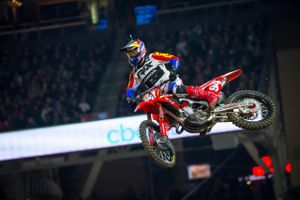 Team Honda HRC riders finish 6-7 at San Diego Supercross