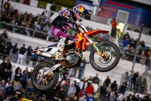 Webb inches his way back into title contention at Daytona