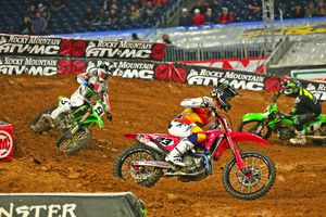 'Shoulder is pretty beat up' says Sexton after crashing out