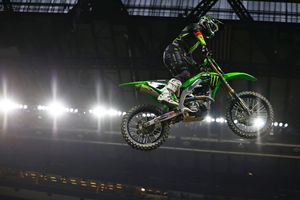 Tomac, Lawrence quickest after Indianapolis qualifying