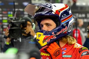 Watch: Moto Spy | Houston, We Have Supercross