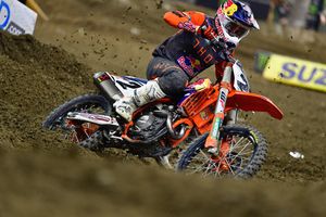 Indy 3 qualifying dominated by Nichols and Webb