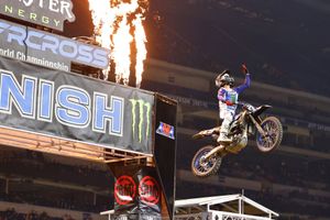 Craig returns to the top at Indianapolis 3