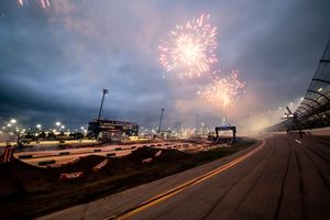 MotoNow: Supercross heats up into second-half