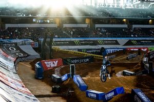 MotoNow: Late-season layoff in Supercross
