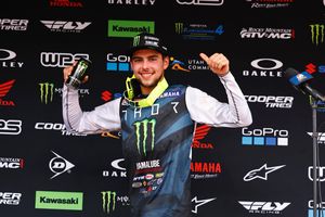 Thrasher dominates for career first win in Atlanta