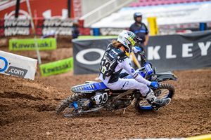 Ferrandis, Hammaker clinch ‘Rookie of the Year’ honors