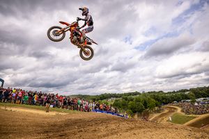 Old shock settings lead to second moto improvement of Musquin