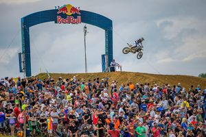 Limited pit access returns to Pro Motocross