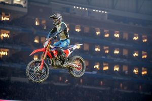 Concussion keeps Brayton out for Seattle round