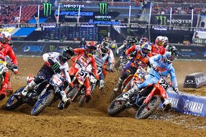 Highlights: 2022 Supercross Rd13 St. Louis