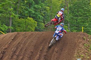 Title rivals Sexton and Tomac split Ironman 450MX moto wins