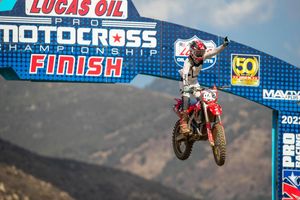 Scouting Moto Combine overall for Viney in Pala
