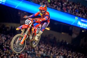 Multiple crashes deny Barcia result after leading opener