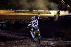Watch: Wide Open | Ken Roczen