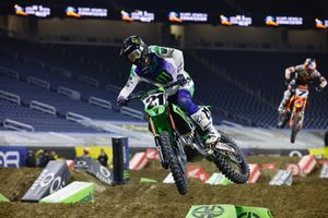 Racefeed: 2023 Supercross Rd10 Detroit