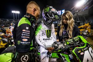 Shoulder injury sidelines McAdoo ahead of Glendale