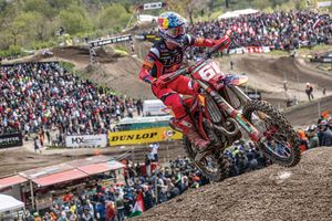 Red plate-holder Prado victorious at MXGP of Trentino