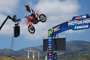 Dream 450MX debut for Lawrence with strong Fox Raceway win