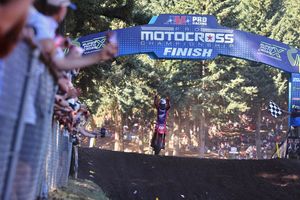 Unbeaten Lawrence maintains 450MX win-streak at Washougal