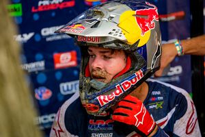 Lawrence calls for extra ‘awareness’ from lapped riders