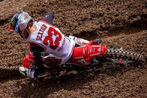 Sexton switch headlines 2024 AMA SX and MX numbers