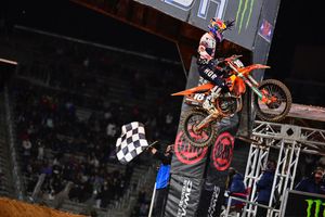 Back-to-back wins promote Vialle to 250SX East points lead
