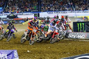 Highlights: 2024 Supercross Rd14 Nashville