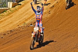 RedBud sweep gives Sexton championship lead