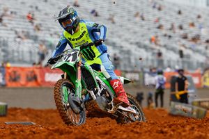 Banged up Anderson withdraws from SMX opener