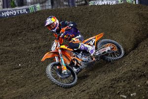 Weekend: 2025 Supercross Rd1 Anaheim