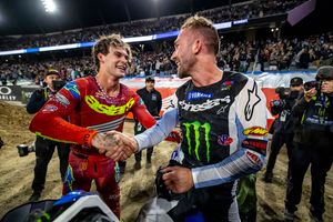 Express: 2025 Supercross Rd2 San Diego