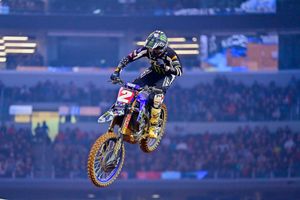 Debrief: 2025 Supercross Rd7 Arlington