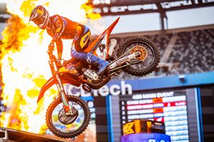 Debrief: 2025 Supercross Rd14 East Rutherford