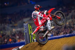 Shimoda overcomes fever to lead 250SMX points