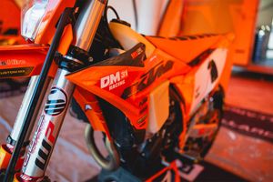 Ride: 2025 KTM DM31 Racing Team 450 XC-F