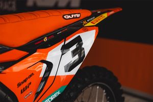 Melbourne round the target for Crawford in AUSX return