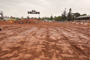 Weather draws early end to opening day at AUSX Adelaide