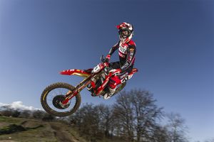 Practice crash rules Zanchi out of Argentine MX2 opener
