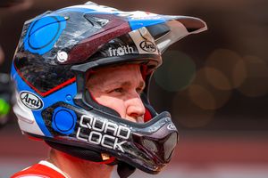 Dislocated wrist rules Savatgy out of Denver round
