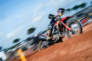 Van Venrooy KTM secures Seewer for MXGP remainder
