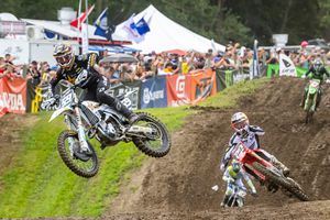 Cochran escapes injury in Unadilla crash scare